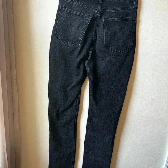 Abercrombie & Fitch Curve Love - Ultra High Rise 90s Straight Jean - Picture 9 of 9
